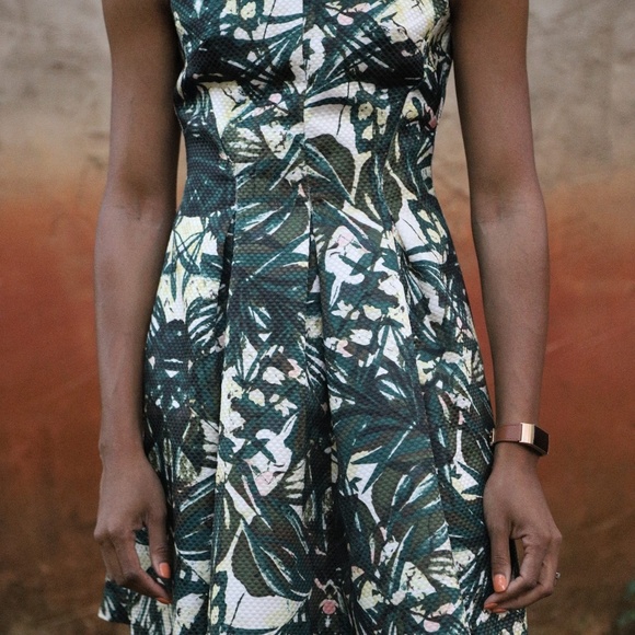 H&M Dress - Picture 2 of 6